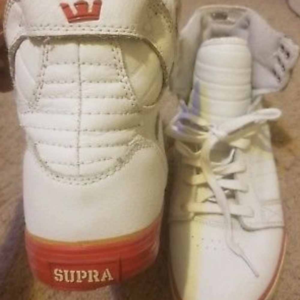 Supra men sneakers 9.5